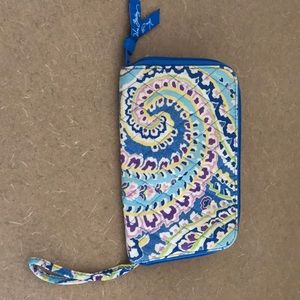Vera Bradley wallet 🏝